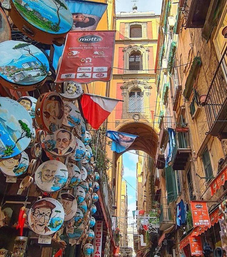 Casa Albertino-In The Heart Of 那不勒斯 外观 照片