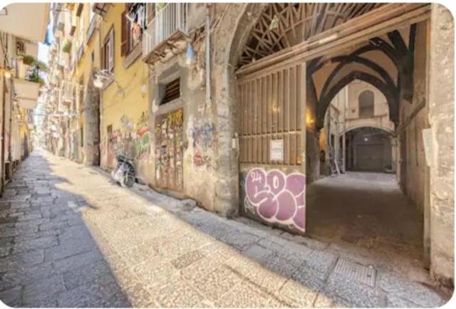 Casa Albertino-In The Heart Of 那不勒斯 外观 照片