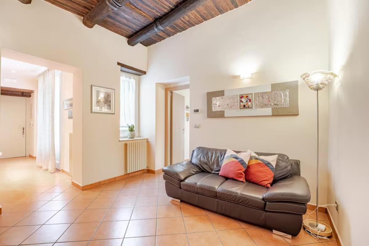 Casa Albertino-In The Heart Of 那不勒斯 外观 照片